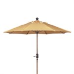 Fiberbuilt Fiberglass Ribbed Market Umbrella, 7-1 / 2', Crank Style