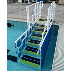 ADA-Compliant AquaTrek2 Ladder, 5-Step